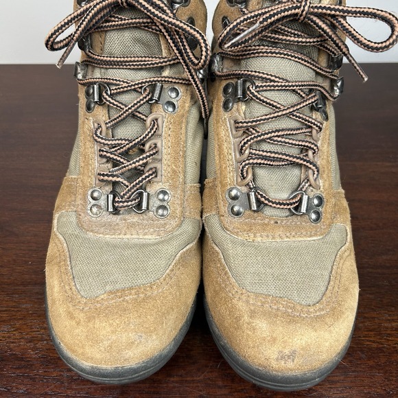 Vasque Boots Womens Sz 8 Hiking Lace Up Ankle Bootie 7583 Brown Suede Comfort - Picture 3 of 13